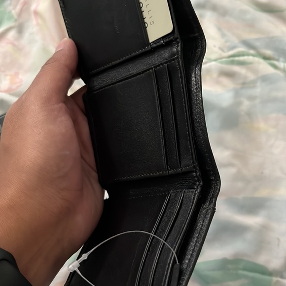 Perry Ellis - Picture 3 of 3